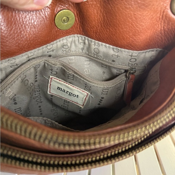 MARGOT New York Allie Leather Crossbody Brown Multi-Zip Pocket Shoulder Bag* - Picture 9 of 11